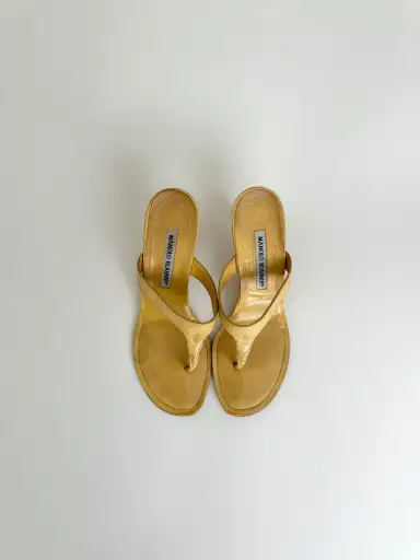 Manolo Blahnik Yellow Lizard Thongs 37