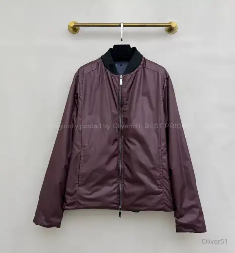 Valentino Runway Burgundy Reversible BFAJEFG466