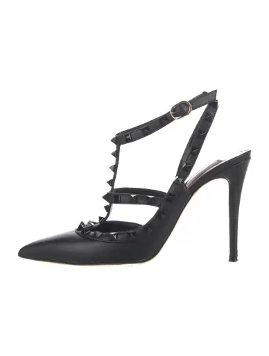 Rockstud Accents Leather Pumps