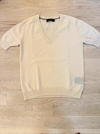 Lisa Yang cream Short-Sleeve V-Neck Knit Sweater