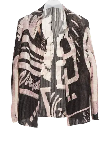 ISSEY MIYAKE