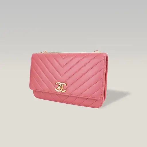 Chanel Trendy CC Wallet on Chain Rosa Chevron in Pelle di Agnello con Hardware Dorato
