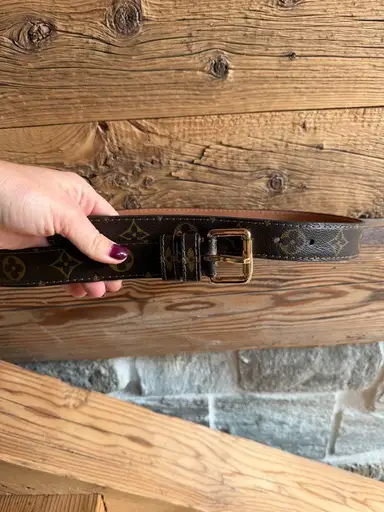 Luis Vuitton ceinture véritable