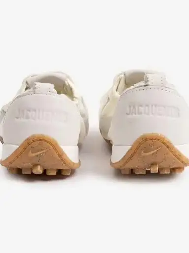 Nike Women's Moon Shoe OG Sneakers