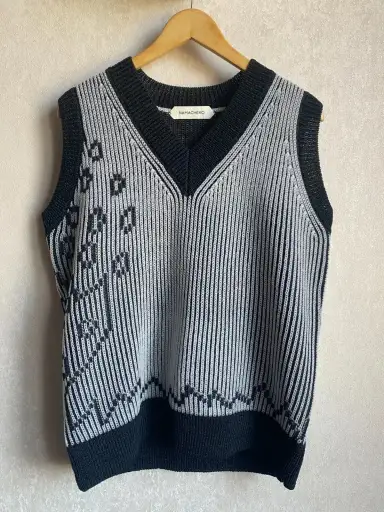 Krokus Knit Vest