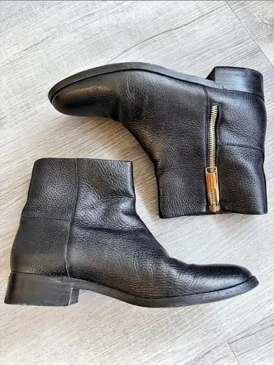 Burberry Black Leather Ankle Boots with Gold Zipper