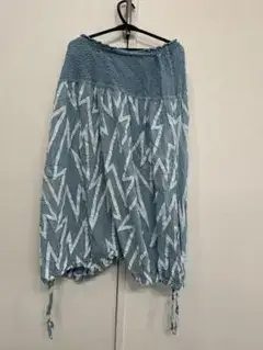 イッセイミヤケ　meサルエルパンツ ブルー系 総柄