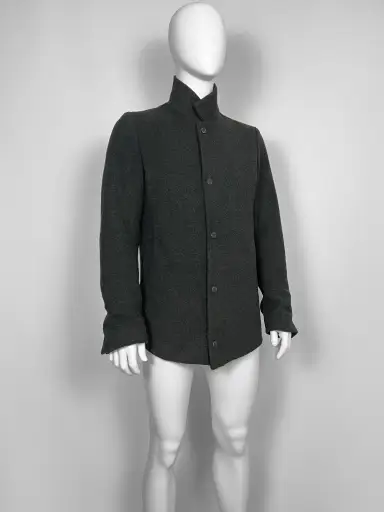 NEW. BLEND WOOL PEACOAT -- EXCLUSIVE -- RETAIL $1400 --