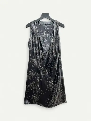 Black Sleeveless Dress