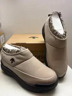 【新品】デサント オルテライン ディートレース シティーロー ベージュ　24.0
