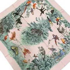 HERMES(エルメス) スカーフ美品  カレ90 ライトピンク×ライトブルー×マルチ EQUATEUR