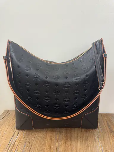 MCM Klara Hobo