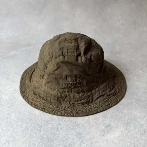 C.P Bucket hat Olive / Brown Size L