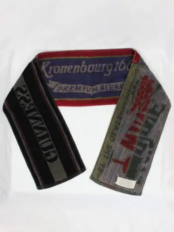 shop archive Maison Martin Margiela artisanal scarf made of 3 different beermats fall 1994