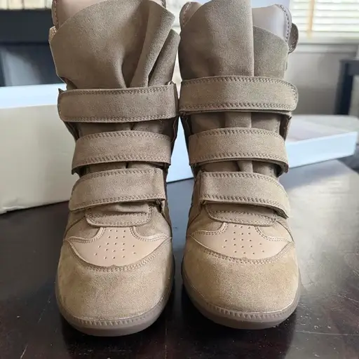 isabel marant khaki bekket wedge sneakers
eu 38 / US 8

#wedge #marant