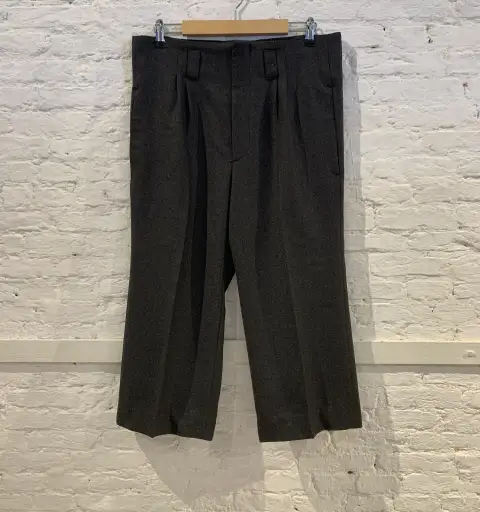 Raf Simons, A/W 2000/2001 Confusion Collection Wool Pleated 3/4 Short Trousers