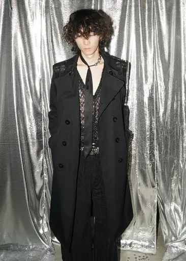 “VALENTINO” leather harness detail 120cm maxi trench coat “made in ITALY”