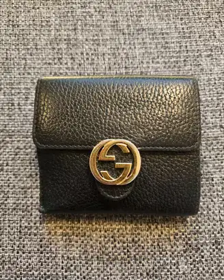 Portafoglio Gucci in pelle nera