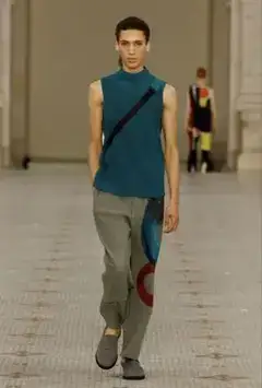 HOMME PLISSE ISSEY MIYAKE PICTURESQUEパンツ