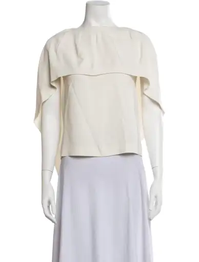 Bateau Neckline Short Sleeve Top