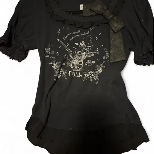 •pls dm to purchase through PayPal•
h.naoto frill cutsew
in good condition
best fits a small


#egl #jfashion #hnaoto #lolita #gothiclolita