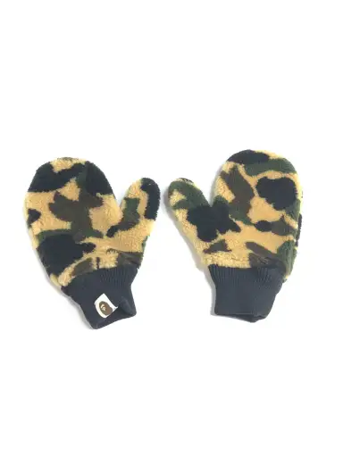 Bape (A Bathing Ape) Camo Mitten Gloves