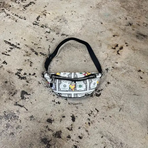 00s MOSCHINO MIGHTY MOUSE BODY BAG