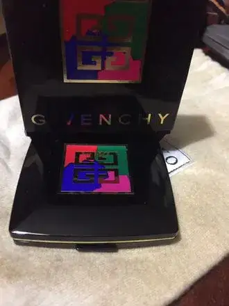 GİVENCHY 2.Lİ PASTEL MAKYAJ MALZEMESİ
