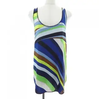 エミリオプッチ EMILIO PUCCI トップス エミリオプッチ(EMILIO PUCCI)のレディースのトップス(その他)の商品詳細ページへのリンク