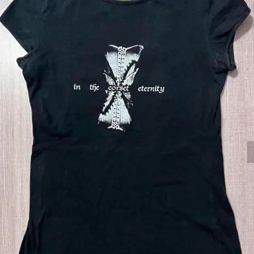 ISO alice auaa corset tee
dont purchase i will not refund you.

#jfashion #aliceauaa
