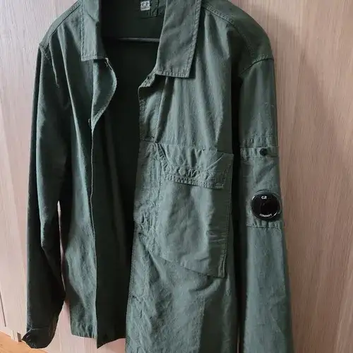 C.P. Company grön skjortjacka, storlek L