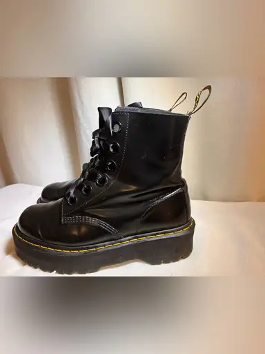 Dr Martens Molly Quad Platform Boots Black Buttero Ribbon Lace Size 10 Like New
