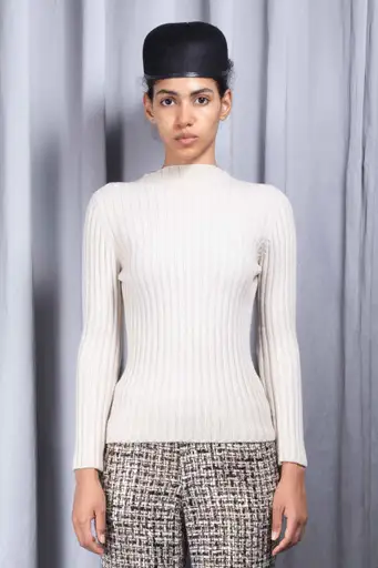 MIU MIU
 Rib-knit wool sweater
 F/W 1997
450,00
€