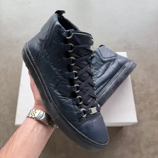 7 Balenciaga Arena High Navy