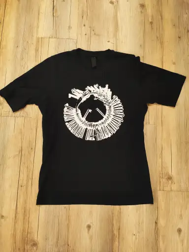 GRAIL! Keys tee.Like Maison Margiela or Ann Demeulemeester