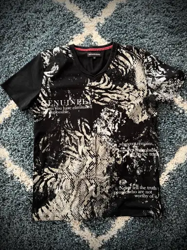 Semantic Design Shiny Animal Wildlife Shirt