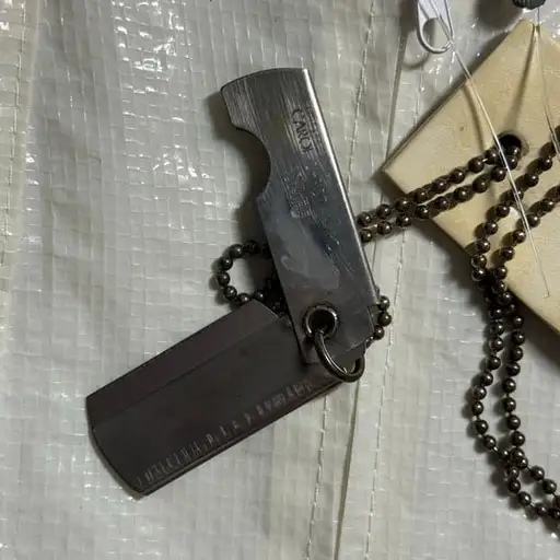 캐롤 크리스찬 포엘 레이저 블레이드 네크리스 CCP 목걸이