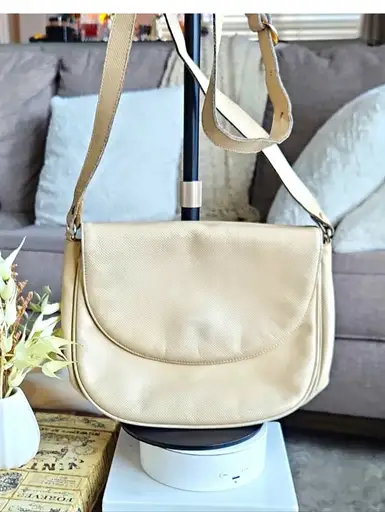 Vintage BOTTEGA VENETA Cream Textured Leather Crossbody Bag Flap Italy AS IS