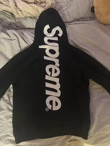 Sort supreme hoodie