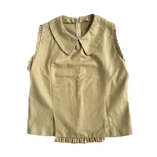 RUFFO RESEARCH S/S 2000 by A.F. VANDEVORST Beige Collared Leather Vest with Frilled Hems. Worn in white on the runway. Labelled an IT 44 but fits smaller - seen on a U.K. 6. Zips at the back and side. Some marks as shown. 
Measurements laid flat approx:
Pit to pit: 44cm
Waist: 42cm
Overall length from top of collar to longest part: 52cm