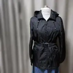 PRADA プラダ　ブラック フード付きコート ベルト付き Mサイズ