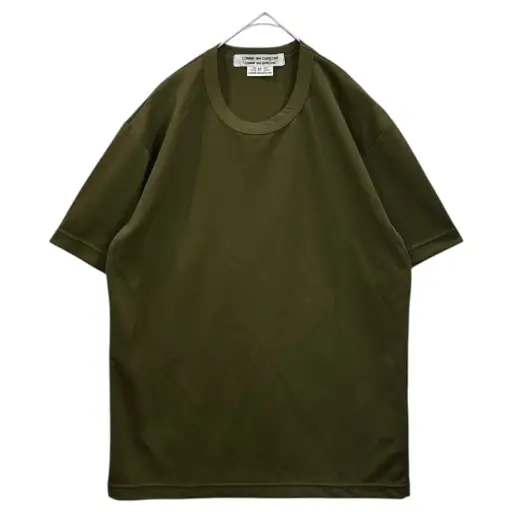 COMME des GARÇONS
