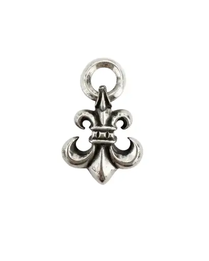 Chrome Hearts