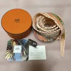 HERMES プリーツスカーフ