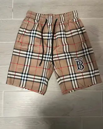 Pantaloncini/costume Burberry