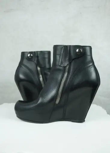 RICK OWENS LEATHER WEDGE ANKLE BOOTS