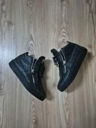 giuseppe zanotti rhinestone archice shoe