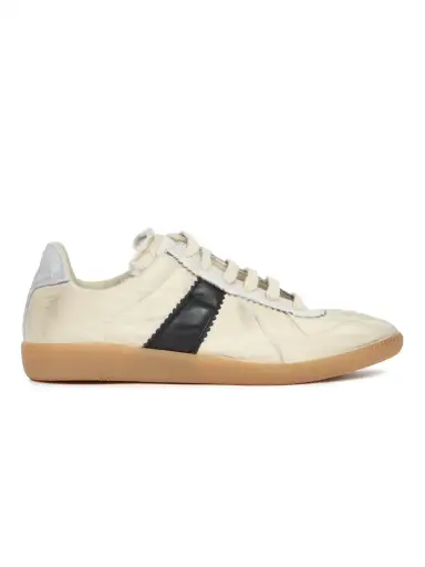 REPLICA GAT Low-Top Sneakers Yellow / Black / Gum