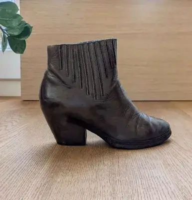 DELCARLO- Ankle Boots