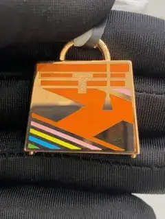 バッグモチーフ チャーム ゴールドカラー